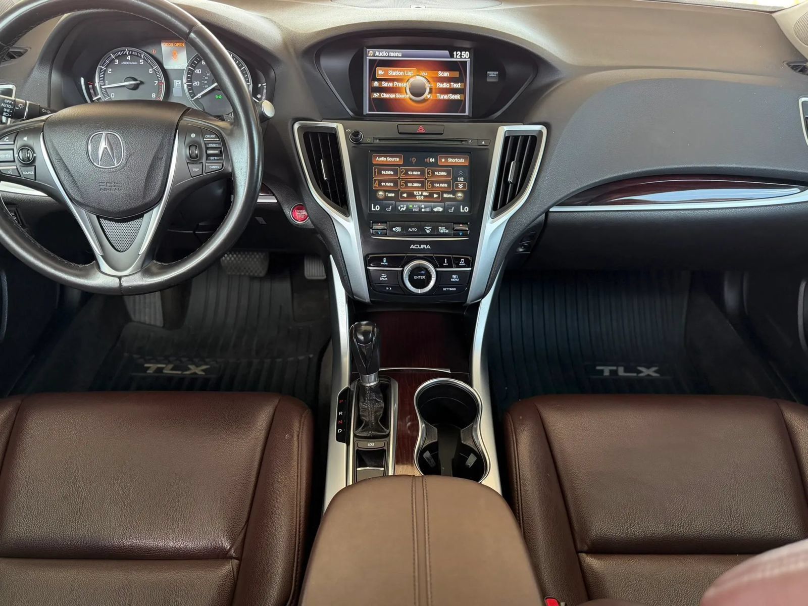 Used 2015 Acura TLX FWD image 26