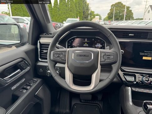 New 2026 GMC Sierra 1500 Denali w/ Denali Reserve Package AWD/4WD image 14