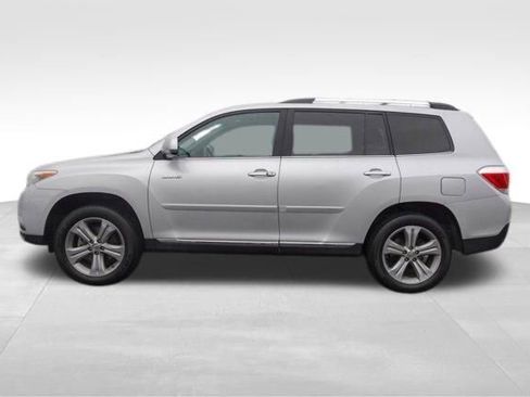 Used 2012 Toyota Highlander Limited w/ Tow Pkg image 7