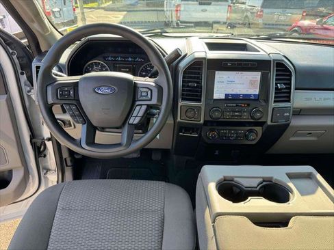 Used 2021 Ford F250 XLT w/ XLT Value Package AWD/4WD image 19