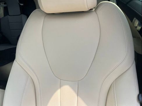 Used 2022 BMW X5 xDrive40i w/ Climate Comfort Package AWD/4WD image 34