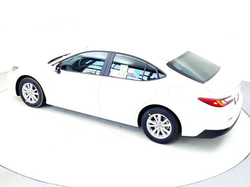 New 2026 Toyota Camry LE image 13