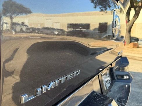 Used 2019 RAM 2500 Limited image 23