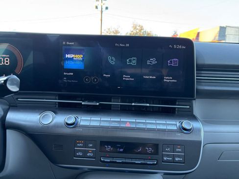 Used 2025 Hyundai Kona SEL image 18