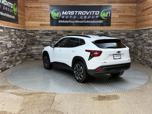 New 2025 Chevrolet Trax RS w/ Driver Confidence Package image 7