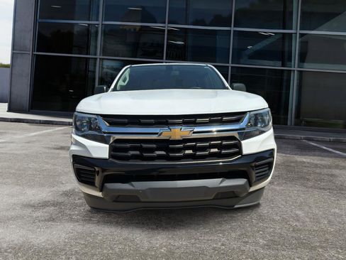 Used 2021 Chevrolet Colorado W/T w/ WT Convenience Package RWD image 2