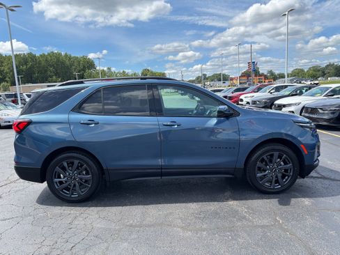 Used 2024 Chevrolet Equinox RS AWD/4WD image 5