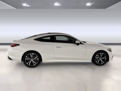 Certified 2026 Mercedes-Benz CLE 300 4MATIC Coupe image 8