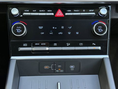 New 2026 Hyundai Santa Fe SE AWD/4WD image 17