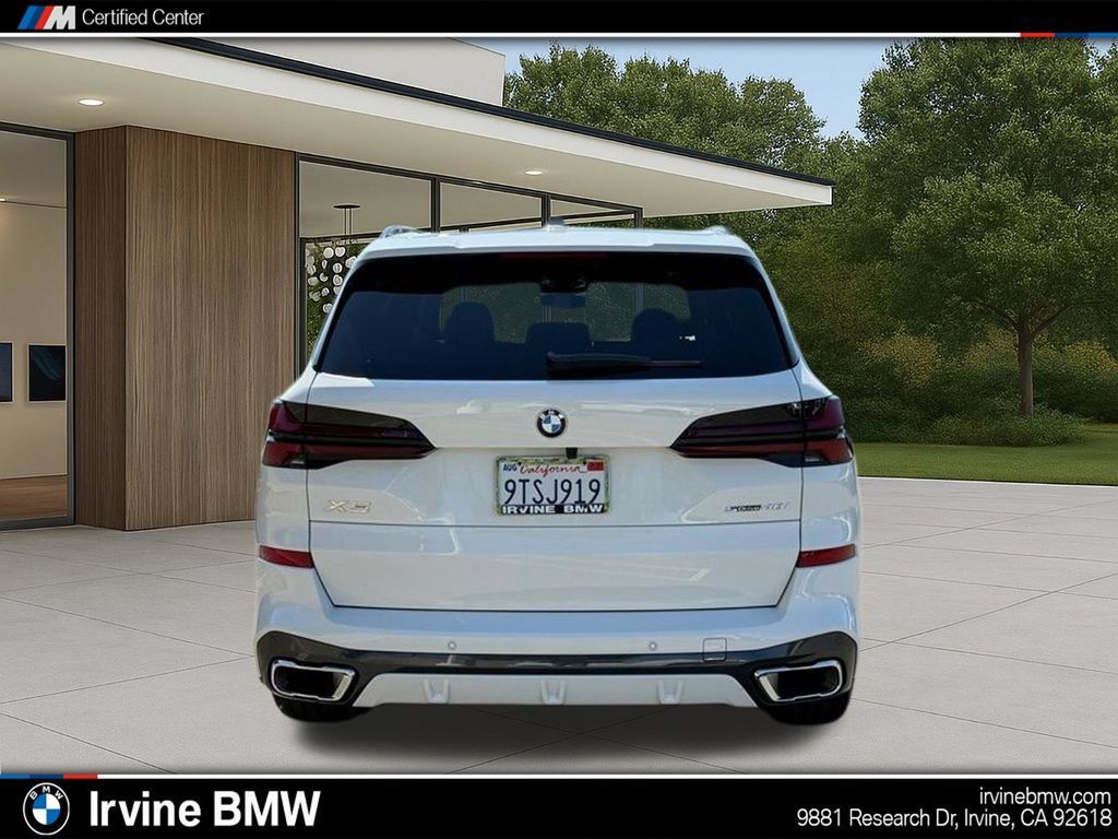 Used 2026 BMW X5 sDrive40i w/ M Sport Package RWD image 10