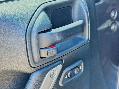 Used 2017 Jeep Wrangler Unlimited Sahara w/ Dual Top Group image 20