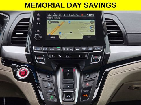 Used 2024 Honda Odyssey Touring image 17