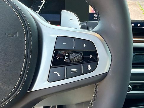 New 2026 BMW X5 xDrive40i w/ M Sport Package AWD/4WD image 39