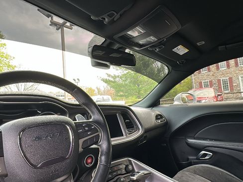 Used 2019 Dodge Challenger R/T Scat Pack RWD image 28