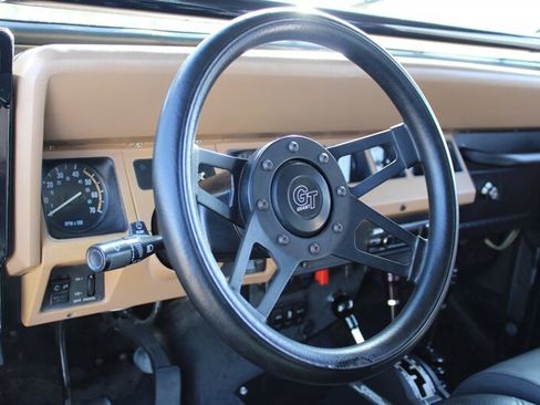Used 1988 Jeep Wrangler Sahara AWD/4WD image 14
