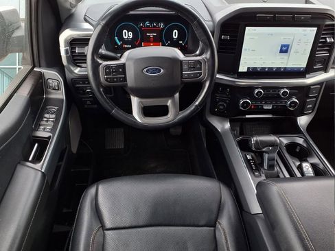 Used 2022 Ford F150 Lariat image 3