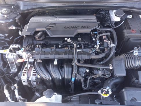 Used 2024 Hyundai Elantra SEL w/ Convenience Package image 27