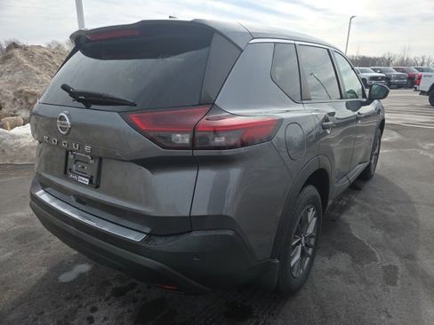 Used 2021 Nissan Rogue S image 8