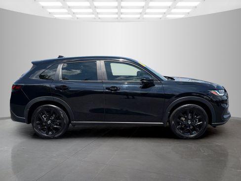 Used 2024 Honda HR-V Sport image 6