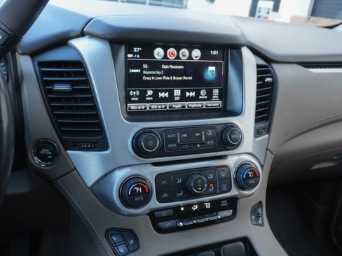 Used 2019 GMC Yukon SLT w/ Graphite Edition image 20