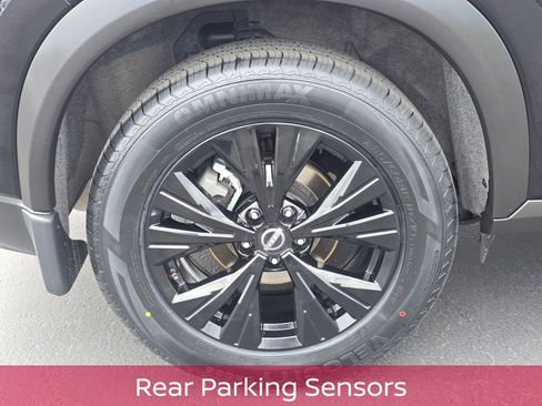Used 2023 Nissan Rogue SV w/ SV Premium B Package AWD/4WD image 10
