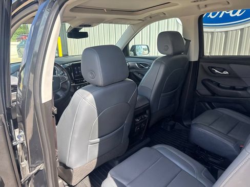 Used 2021 Chevrolet Traverse Premier AWD/4WD image 27