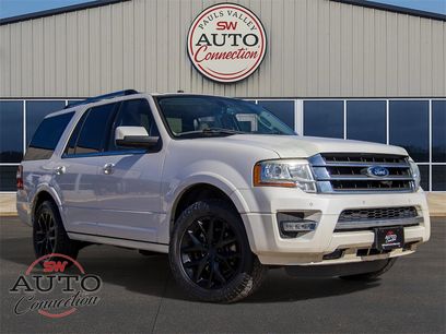 Used 2017 Ford Expedition Limited w/ Equipment Group 301A