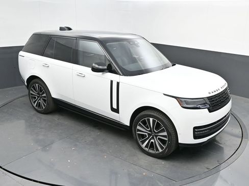 New 2025 Land Rover Range Rover SE AWD/4WD image 40