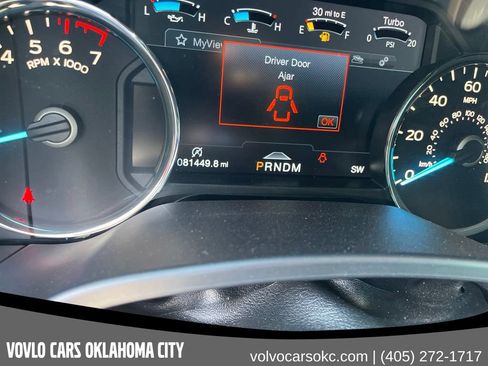 Used 2018 Ford F150 Platinum w/ Equipment Group 701A Luxury AWD/4WD image 12
