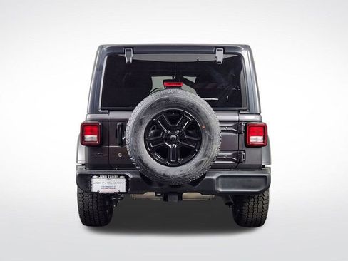 Used 2019 Jeep Wrangler Unlimited Sport S AWD/4WD image 6