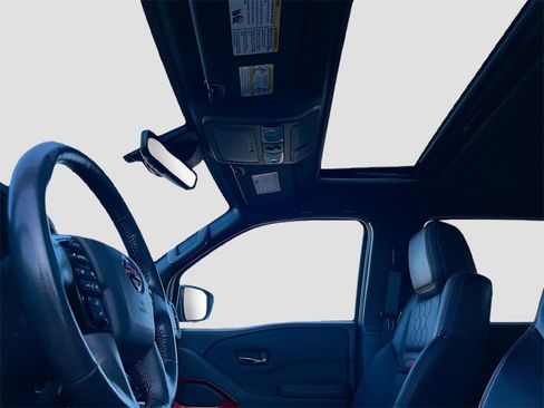 Used 2023 Nissan Frontier PRO-4X w/ Pro-4X Premium Package image 26