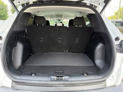 Used 2023 Ford Escape Active w/ Tech Pack #1 FWD image 8