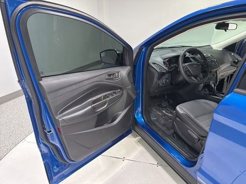 Used 2018 Ford Escape S FWD image 6