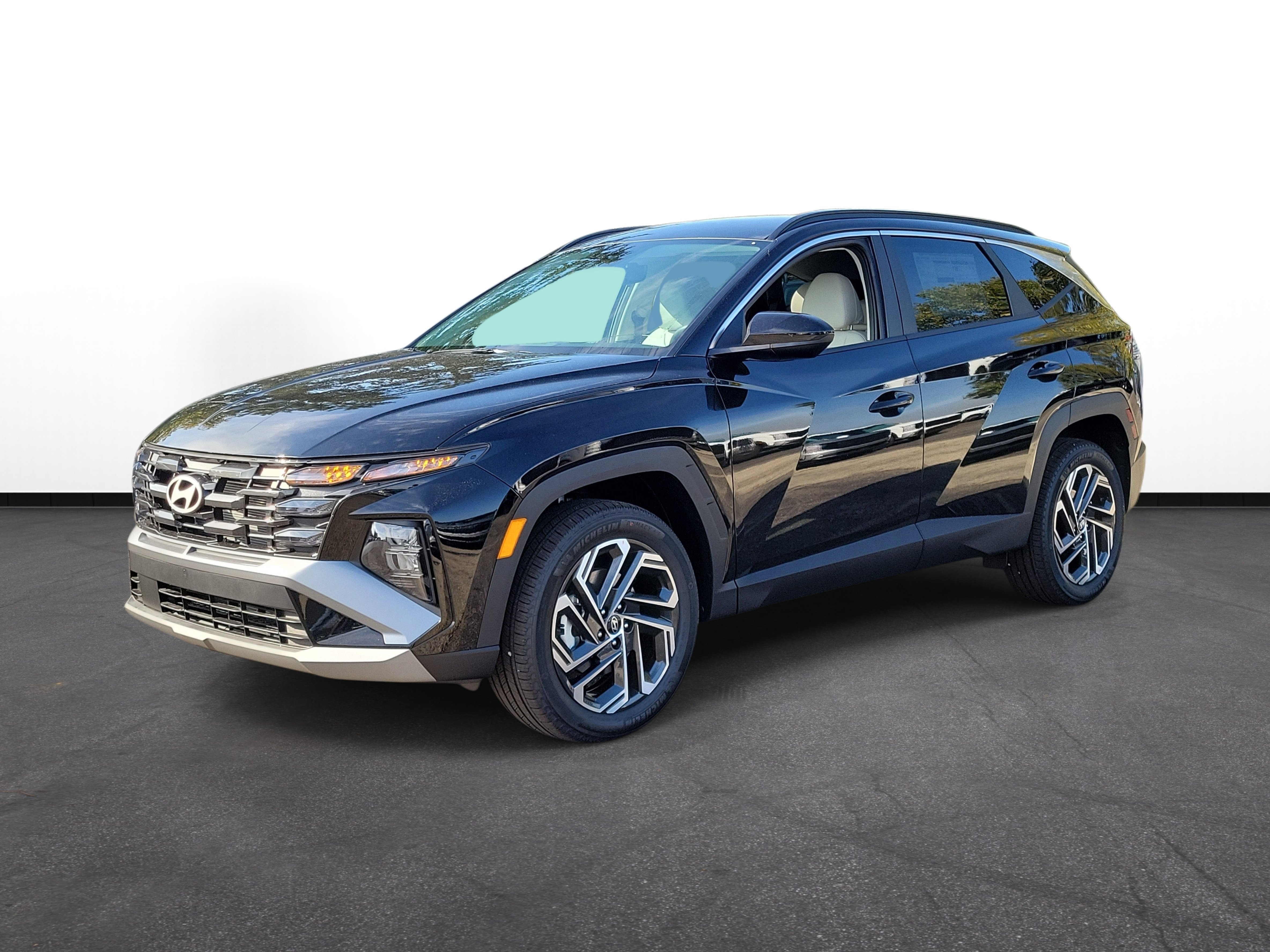New 2026 Hyundai Tucson SEL Plus AWD/4WD image 2