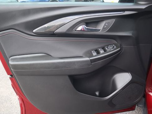 Used 2023 Chevrolet TrailBlazer RS image 15