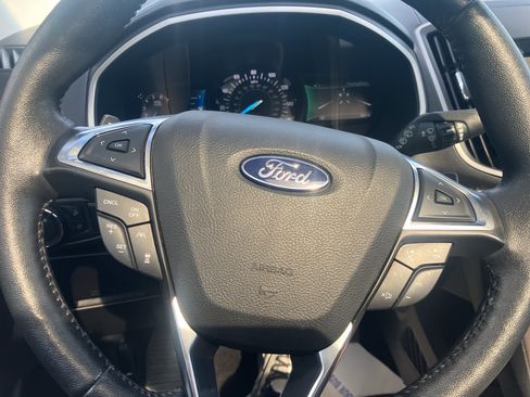Used 2020 Ford Edge SEL w/ Convenience Package AWD/4WD image 26