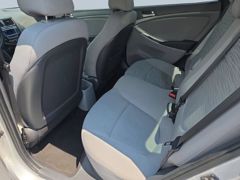Used 2015 Hyundai Accent GLS FWD image 25