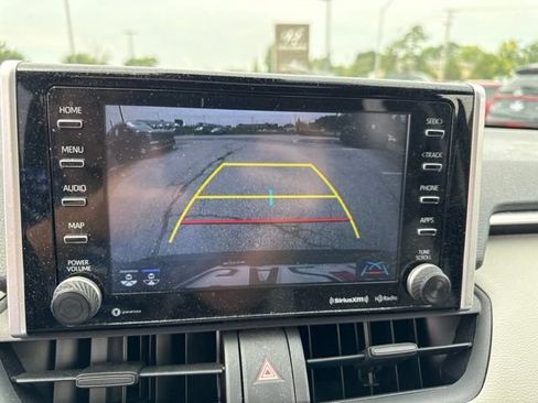 Used 2019 Toyota RAV4 XLE w/ Convenience Package AWD/4WD image 15