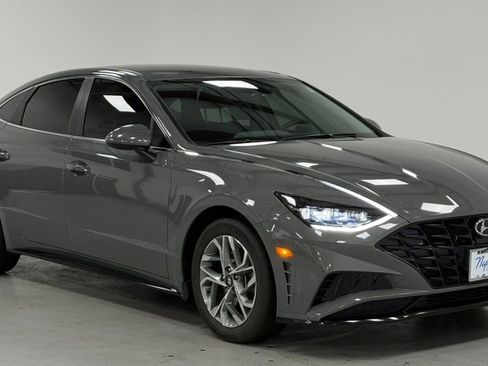 Used 2023 Hyundai Sonata SEL image 6
