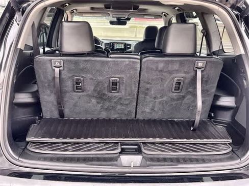 Certified 2019 Honda Pilot Touring image 20