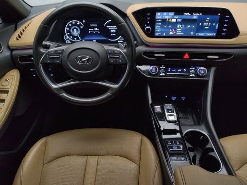 Used 2020 Hyundai Sonata Limited FWD image 22
