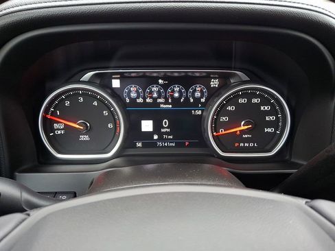 Used 2022 Chevrolet Silverado 1500 LTZ w/ LTZ Premium Package image 21