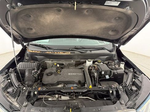 Used 2022 GMC Terrain SLT w/ LPO, Floor Liner Package FWD image 7