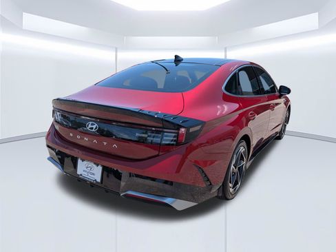 Certified 2025 Hyundai Sonata SEL FWD image 4