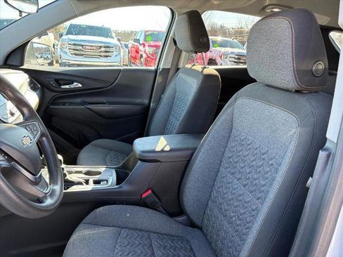 Certified 2023 Chevrolet Equinox LT w/ LPO, Floor Liner Package image 18