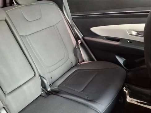 Used 2024 Hyundai Tucson SE AWD/4WD image 17