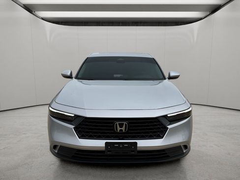Used 2024 Honda Accord EX image 8