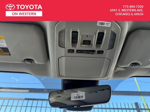 New 2025 Toyota Highlander Limited image 19