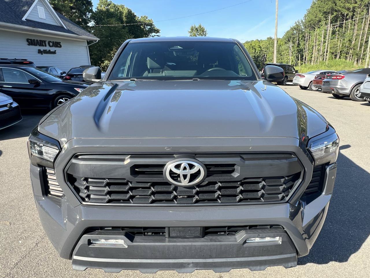Used 2024 Toyota Tacoma TRD Off-Road AWD/4WD image 8