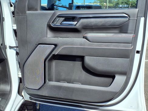 Used 2024 GMC Sierra 2500 AT4X w/ AT4X AEV Edition image 14